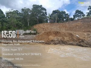 kerusakan akibat banjir di sungai Tampeng , Perkebunan masyaratkat terancam